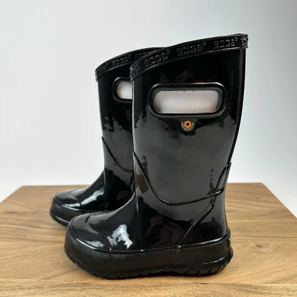 New Little Kids Childrens Bogs Solid Black Waterproof Rubber Rain Boots Size 8 C